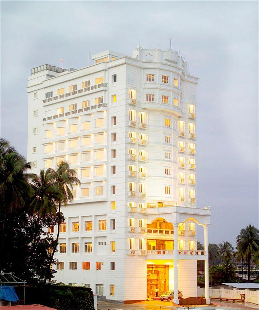 Thrissur Joys Palace Hotel מראה חיצוני תמונה